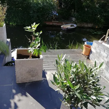 Canal Garden Staywell Apartment Amsterdam