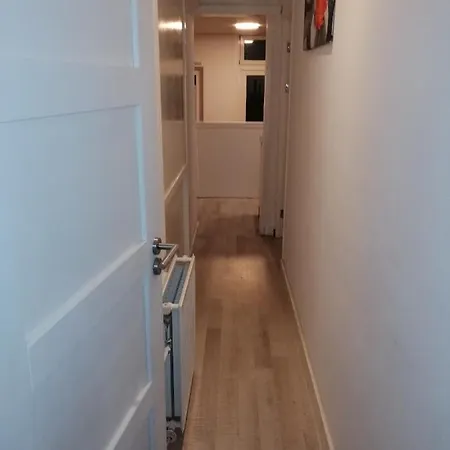 Canal Garden Staywell Amsterdam