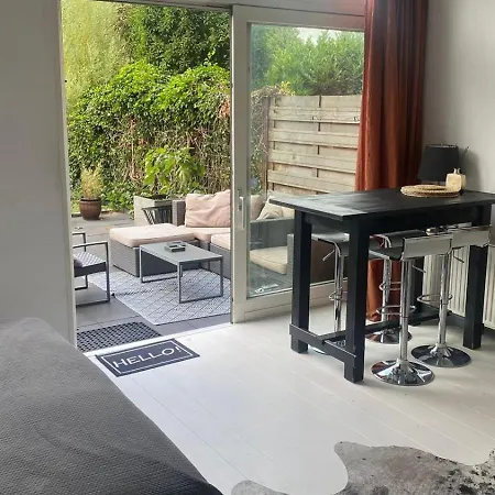 アパート Canal Garden Staywell *