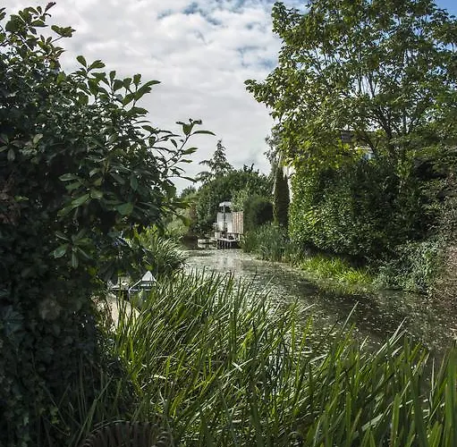 Canal Garden Staywell Lejlighed