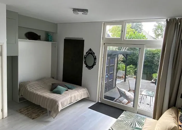 Canal Garden Staywell