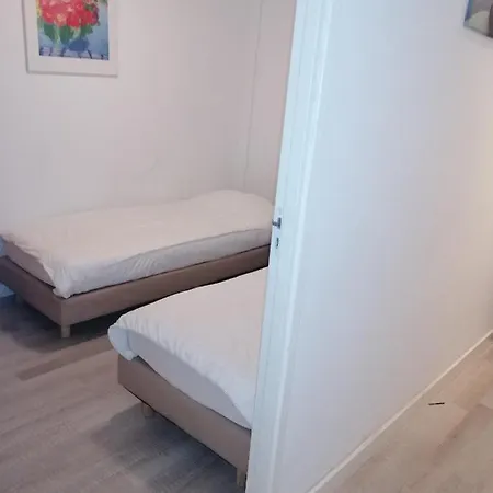 Canal Garden Staywell Apartman