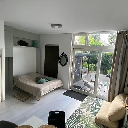 Canal Garden Staywell