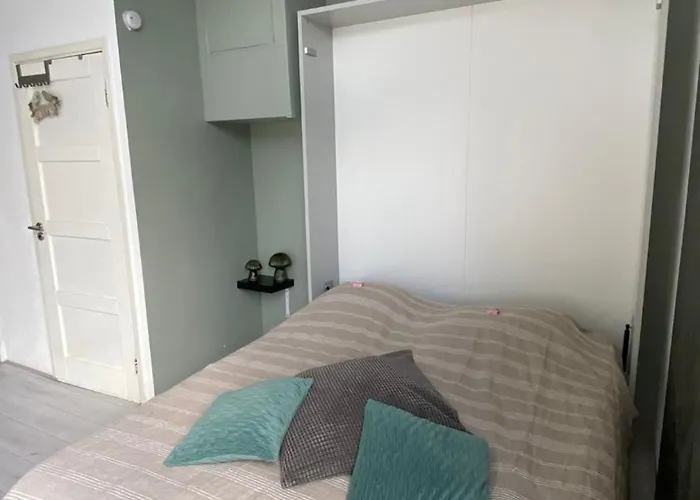 Canal Garden Staywell